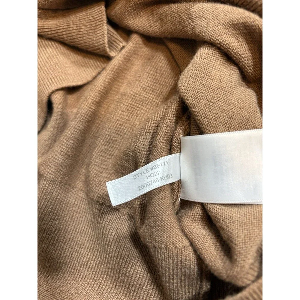 J. Crew pit 22